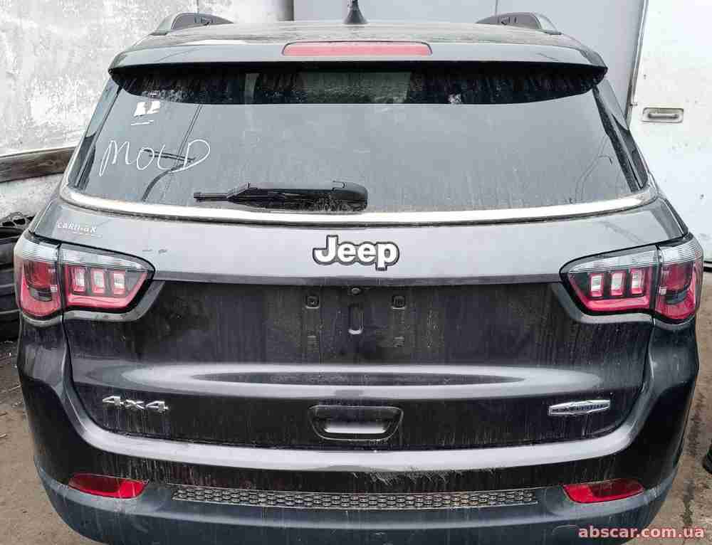 Кришка багажника Jeep Compass 2019 68242348AA