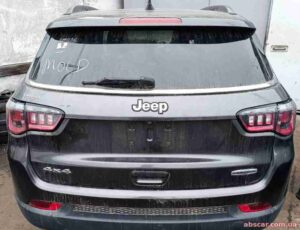 Кришка багажника Jeep Compass 2019 68242448АА