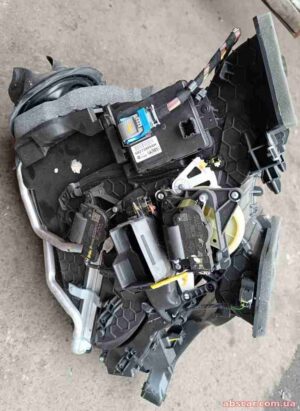 Пічка в зборі Jeep Compass 2019 68350331AA, 68245110AF
