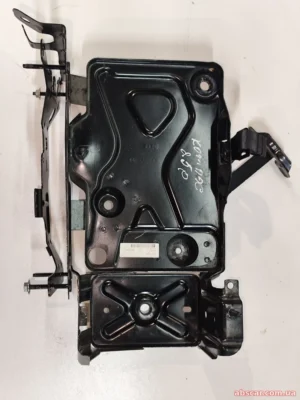 Піддон АКБ Jeep Compass 22-25 2.0 68456774AC