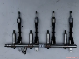Паливна рейка Jeep Compass 22-26 68453525AB