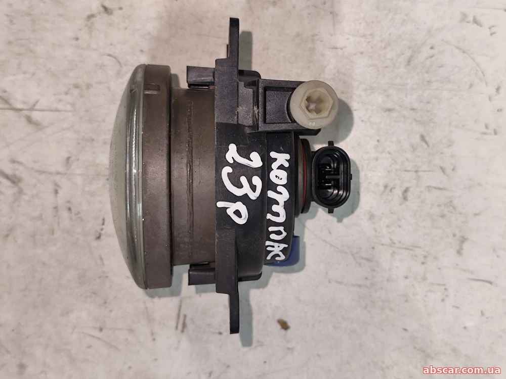 Протитуманна фара галоген Jeep Compass 22-26 68507288AA