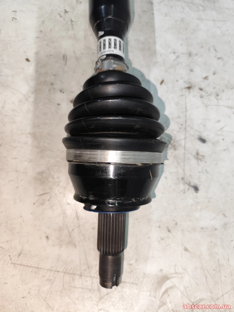 Піввісь передня права Jeep Compass 23-26 68547213AA
