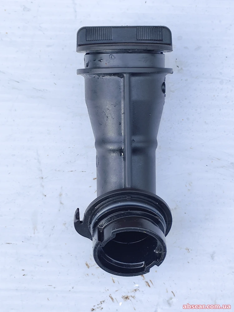 Горловина оліязаливна Jeep Compass 23-26 5048672AA