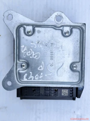 Модуль srs airbag комп'ютер подушок безпеки Jeep Compass 22-26 68449603AE