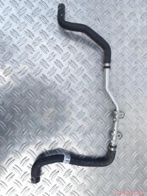 Патрубок системи охолодження Jeep Compass 23-26 68444065AA