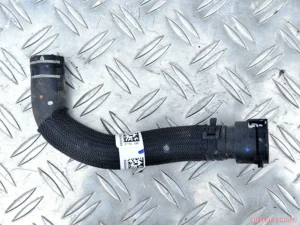 Патрубок системи охолодження Jeep Compass 23-26 68444066AB