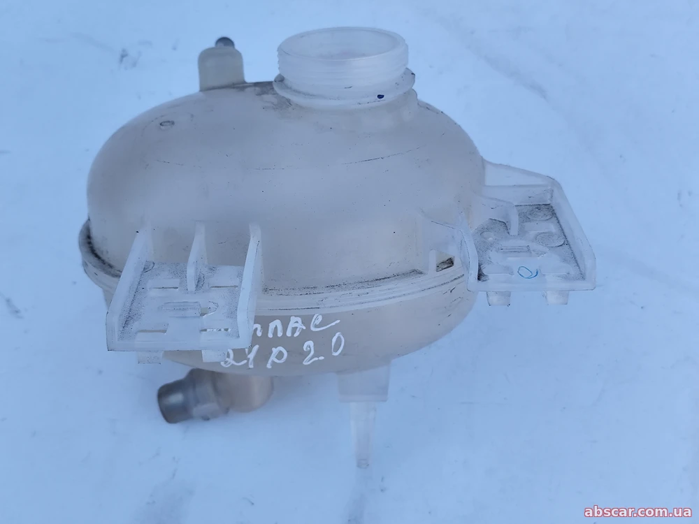 Розширювальний бачок охолодження Jeep Compass 23-26 68472715AB