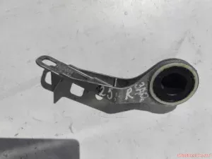 Кронштейн глушника задній правий Jeep Compass 23-26 2.0T 57008579AA